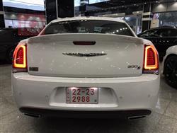 کرایسلەر 300